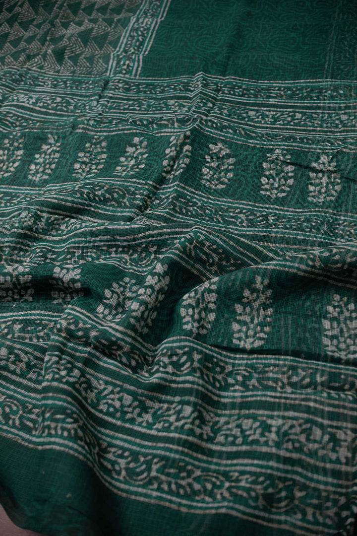 Sarees - Matkatus 