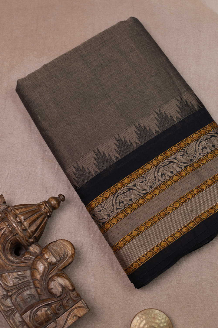 Border Fabrics - Matkatus 