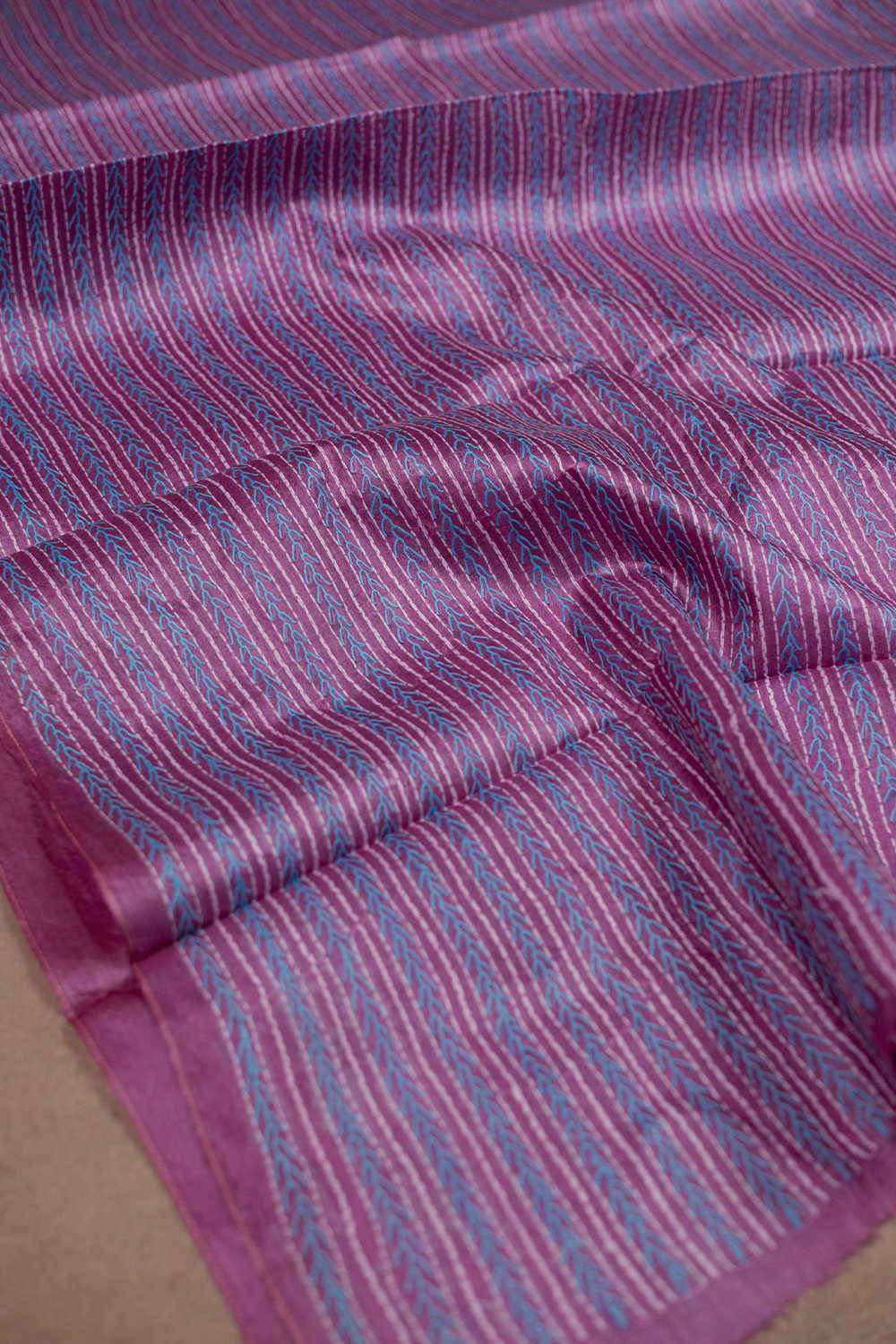 Embroidered Dupatta - Matkatus 