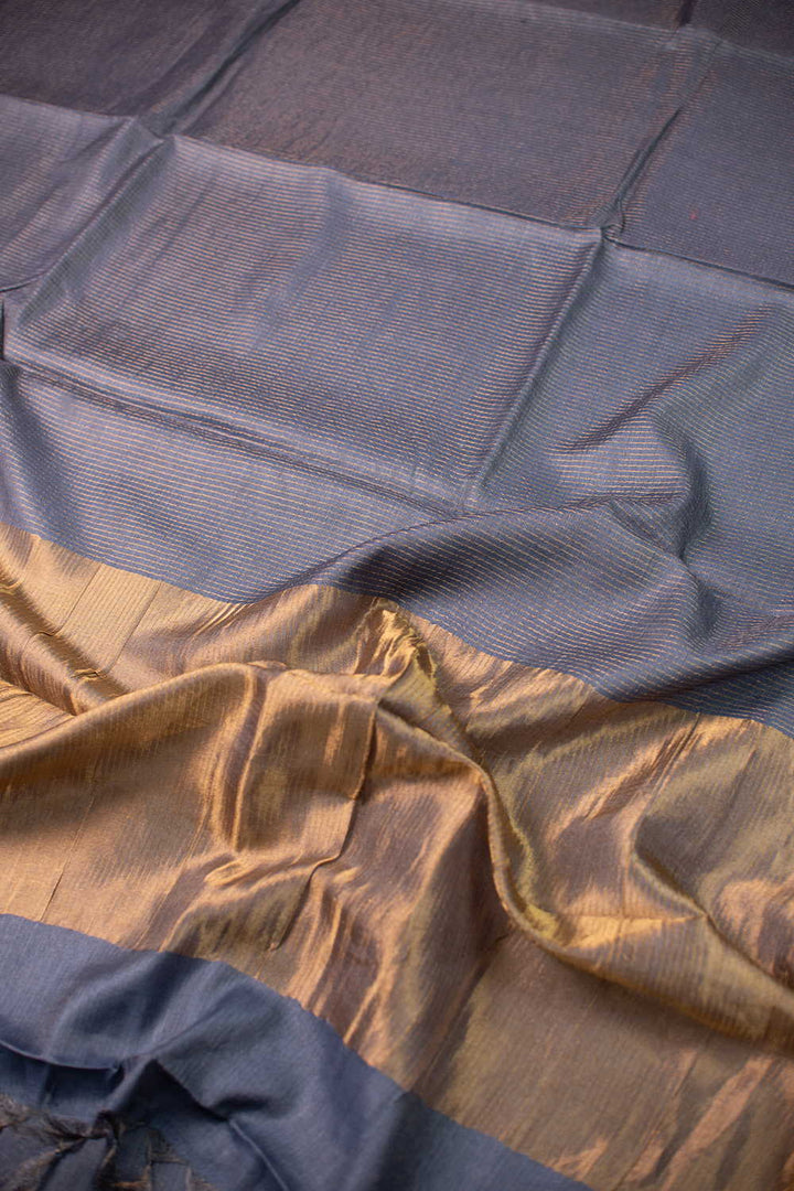 Handwoven Sraee-Matkatus 