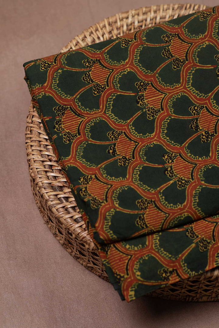Ajrak Fabric - Matkatus 