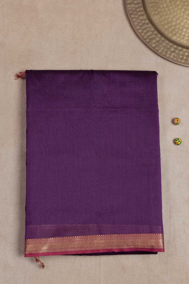 Sarees - Matkatus