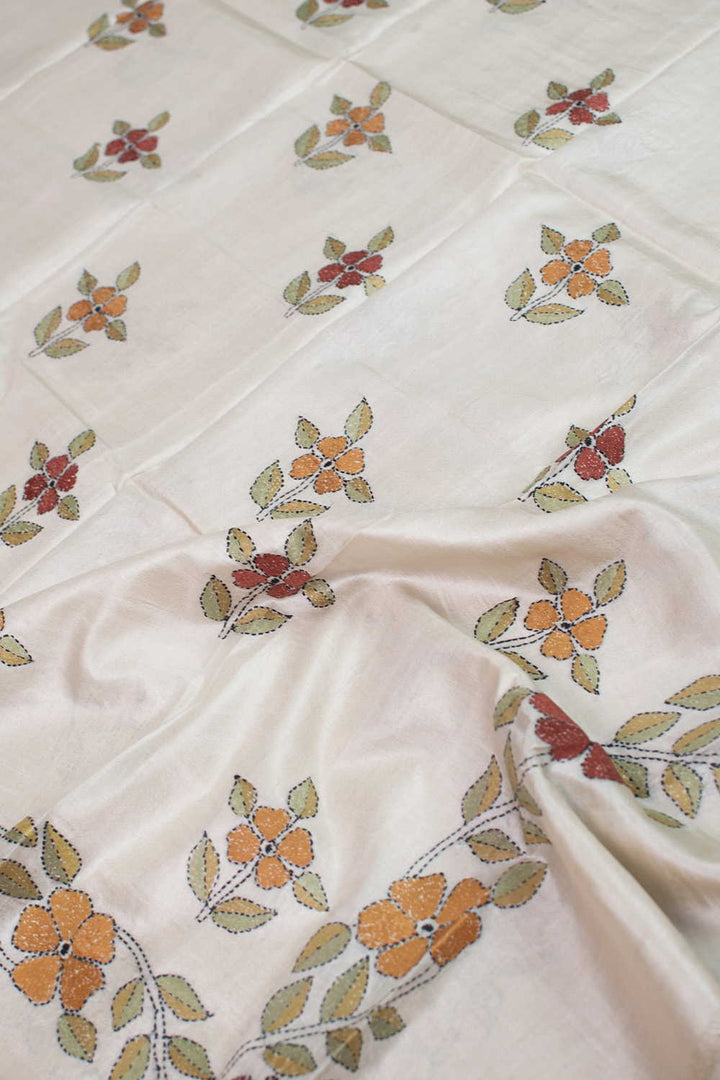 Kantha Silk Dupatta - Matkatus 