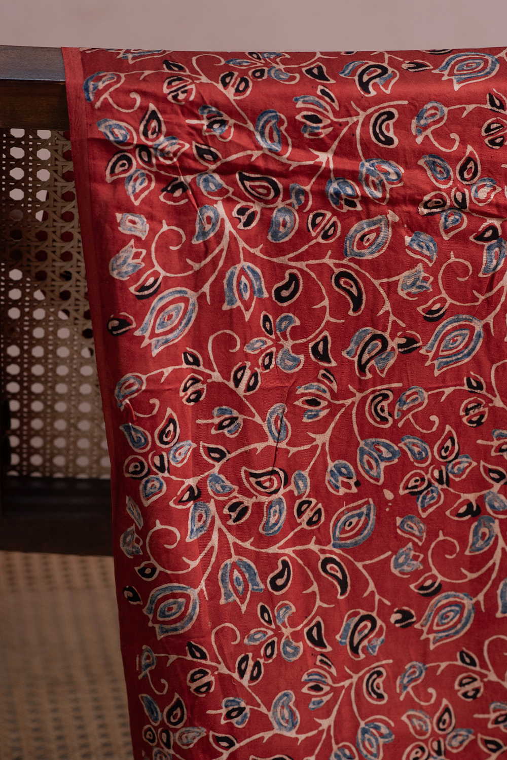 Silk Fabric - Matkatus 