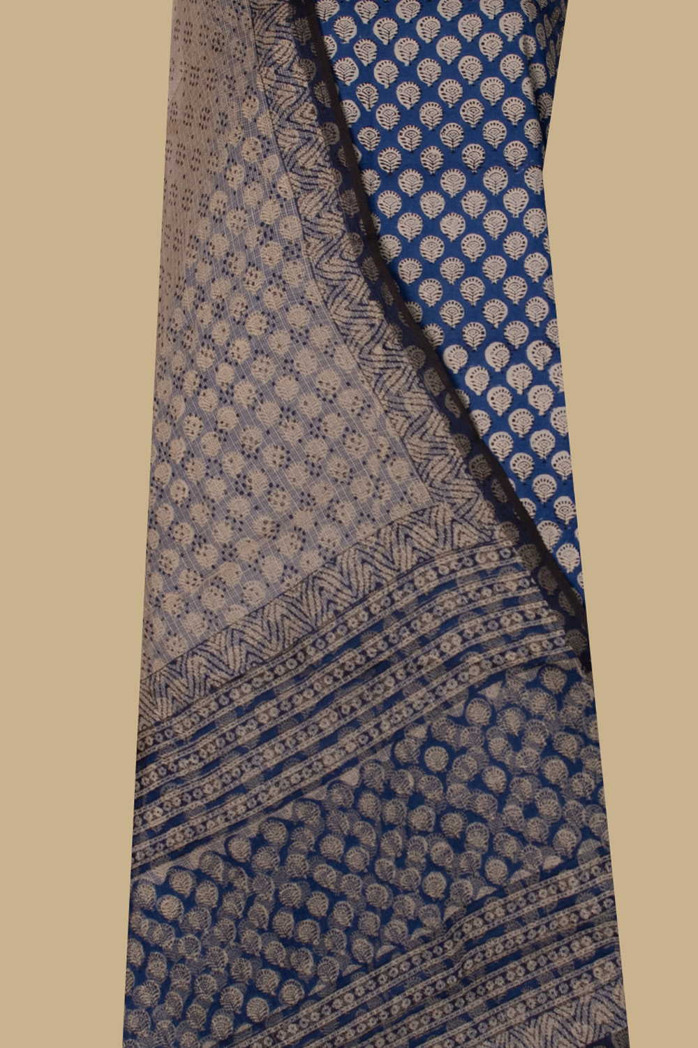Full Suit - Matkatus 