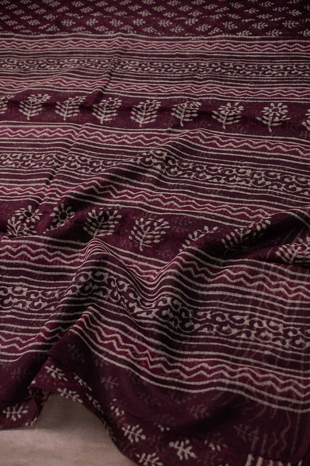 Sarees - Matkatus 
