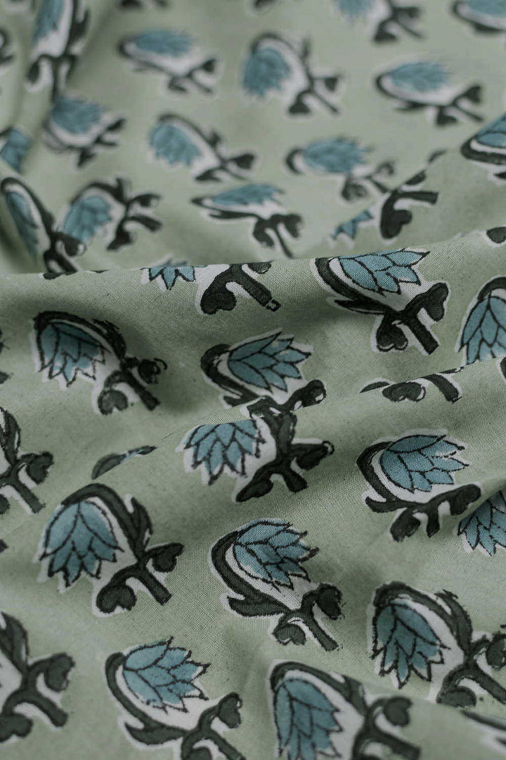 Cotton Fabric-Matkatus 