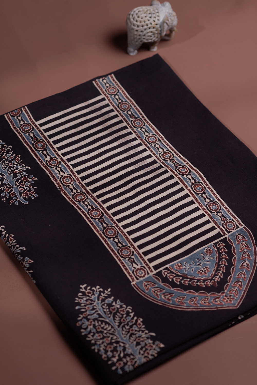 Ajrak Kurta Fabric - Matkatus 