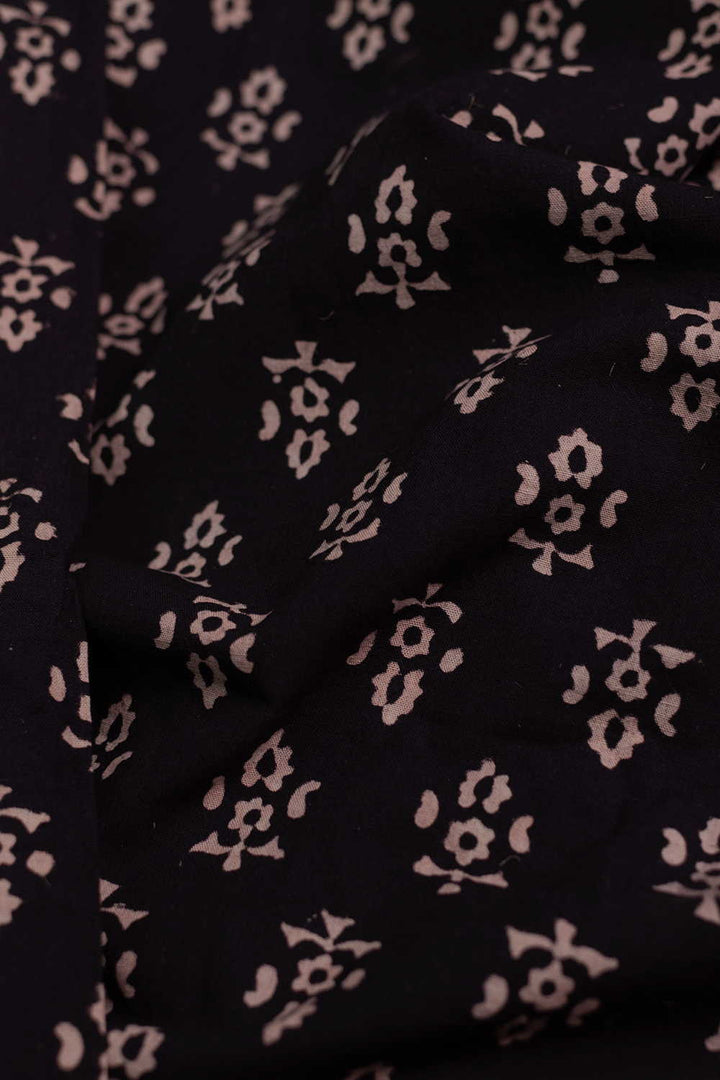 Block Printed Fabrics - Matkatus 