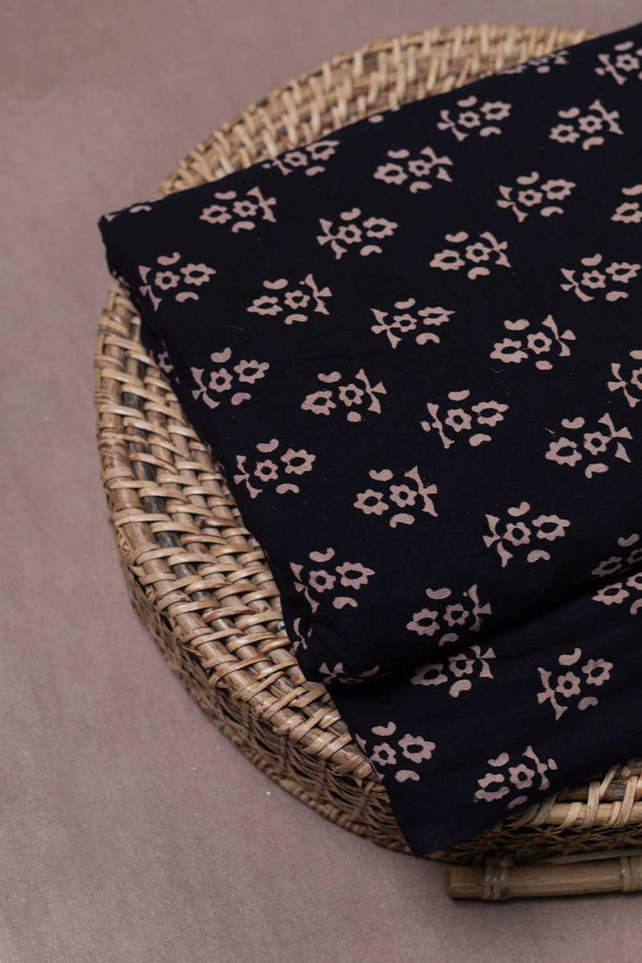 Ajrak Print Fabrics - Matkatus 