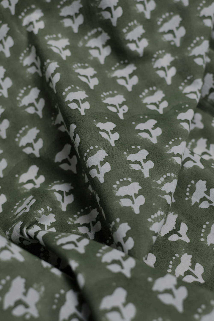 Cotton Fabric-Matkatus 