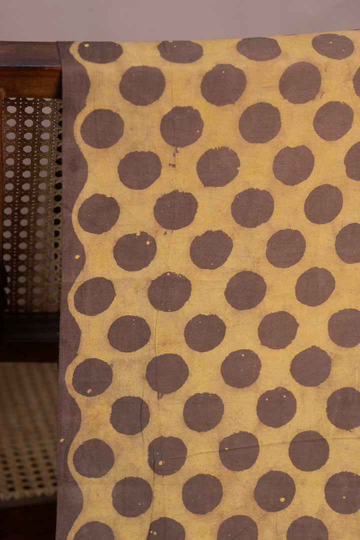Block Printed Cotton Fabric - Matkatus 