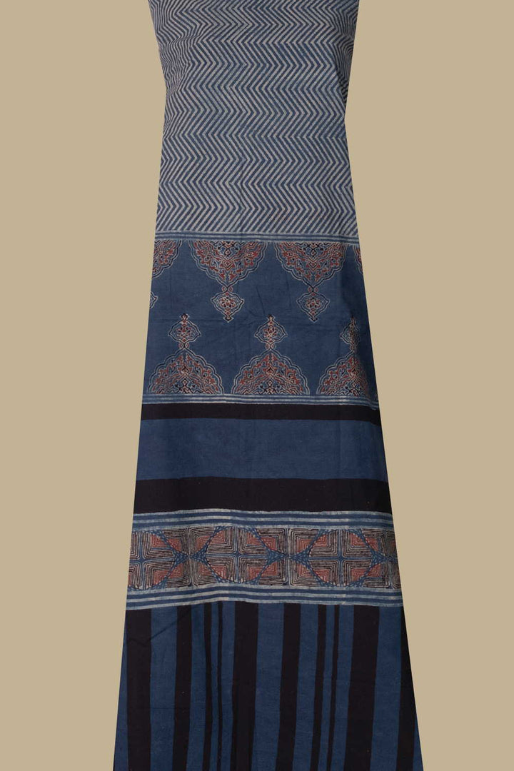 Ajrak Kurta - Matkatus 