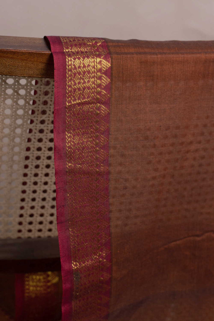 Border Fabrics - Matkatus 