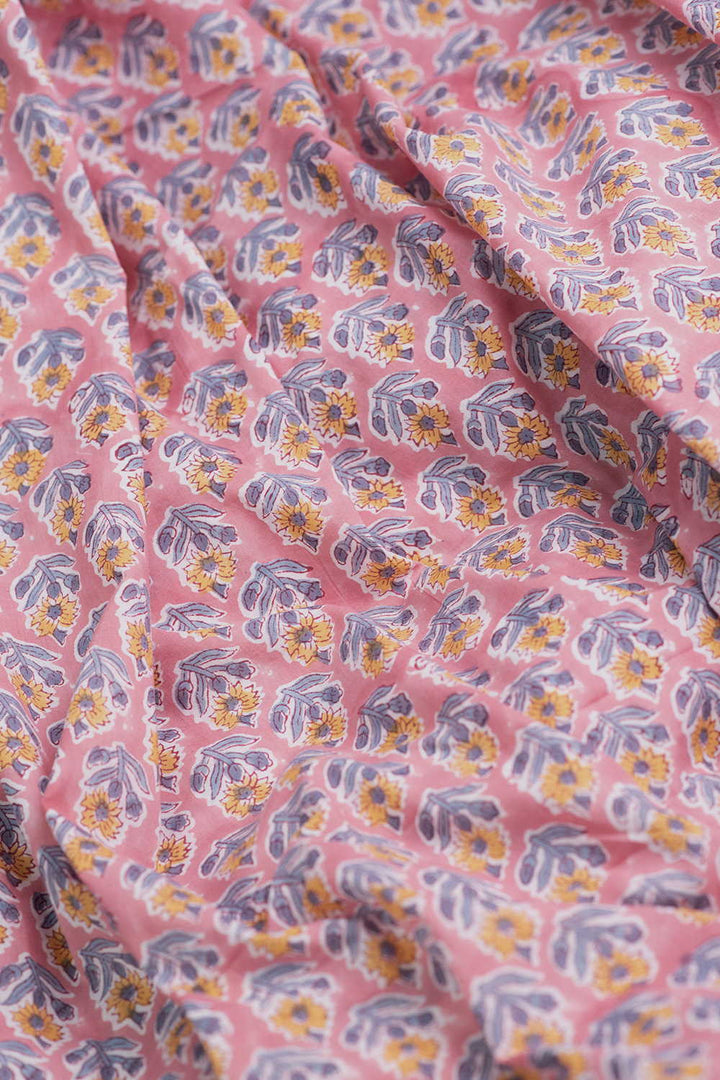 Block printed fabrics - Matkatus 