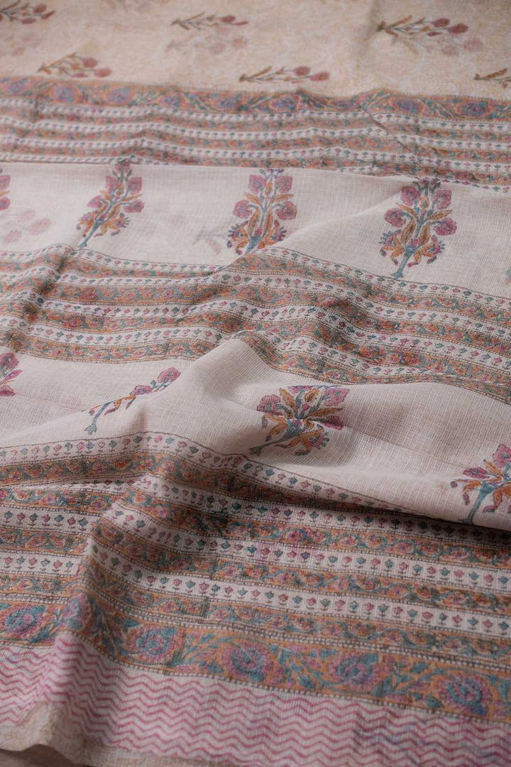 Sarees - Matkatus 