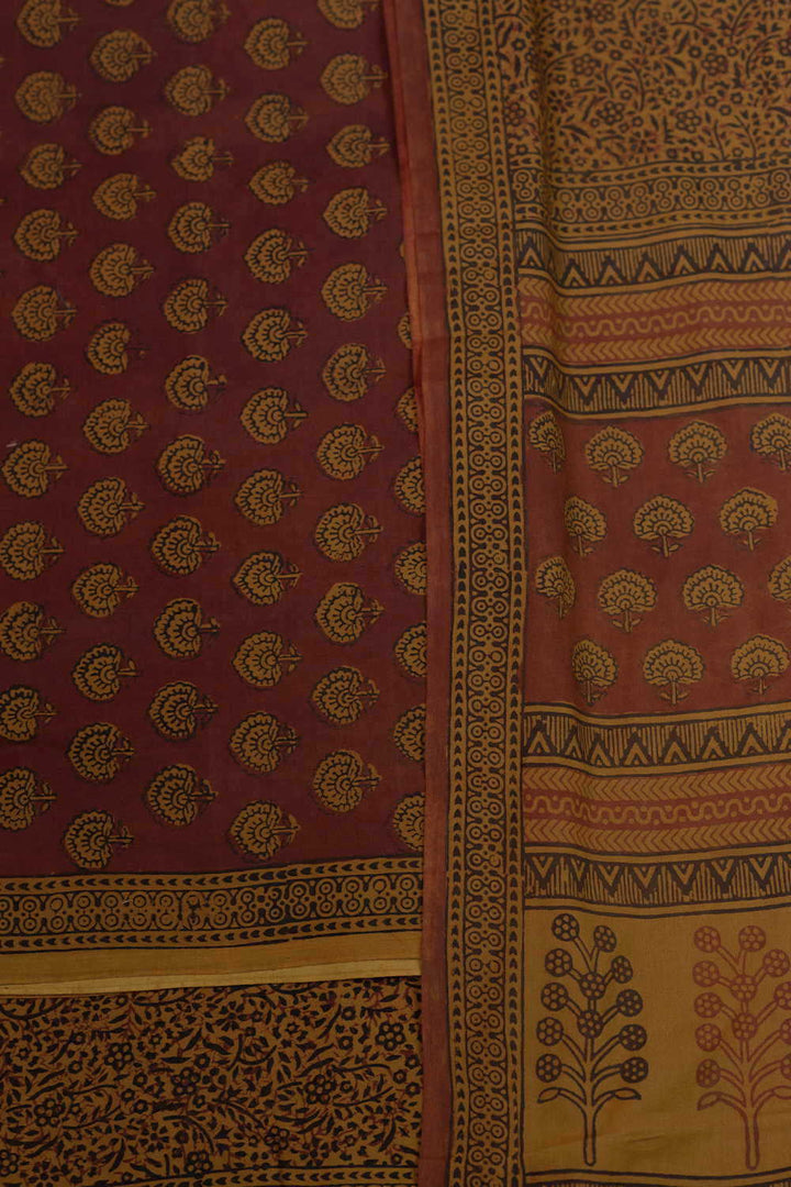 Unstitched Suits - Matkatus 