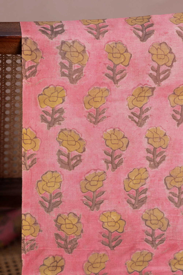 Dabu Cotton Fabric - Matkatus