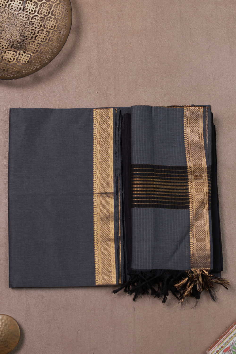 3 Piece Suits - Matkatus