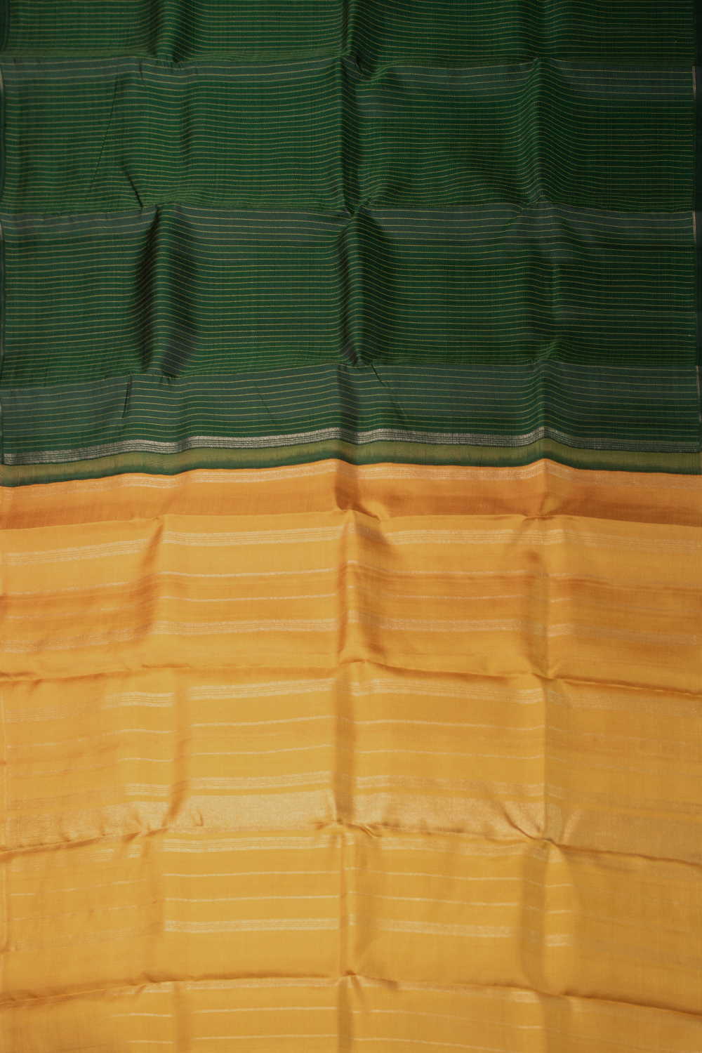 Patt Sarees - Matkatus 