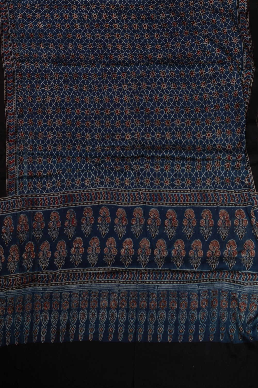 Unstitched Suits - Matkatus 