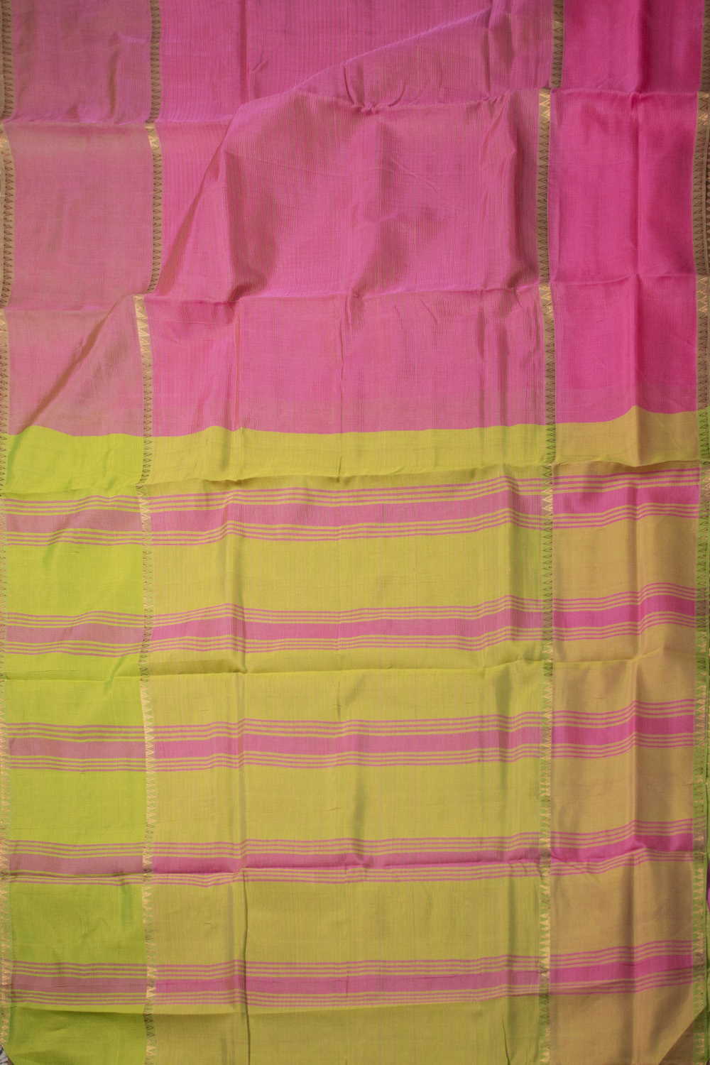 Sarees - Matkatus 