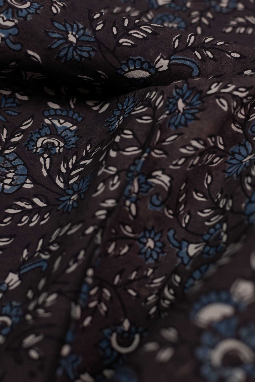 Ajrak Fabrics- Matkatus 