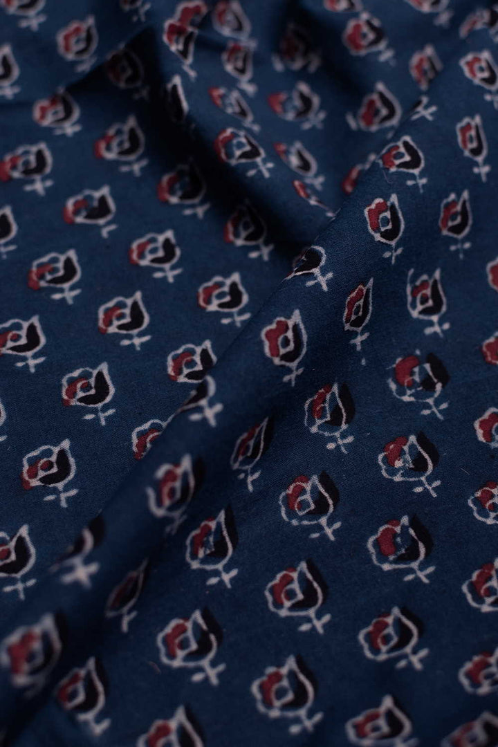 Cotton Fabric-Matkatus