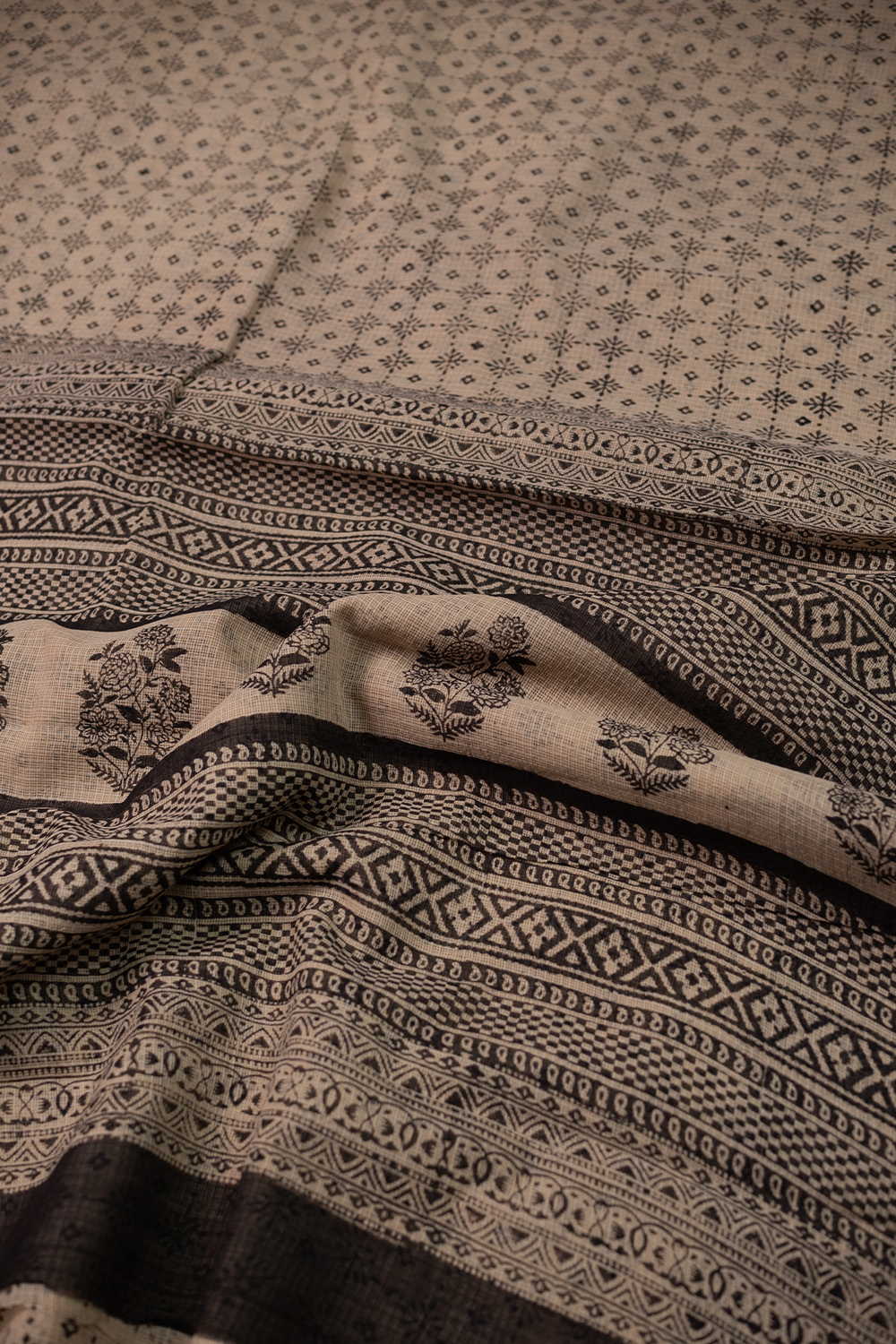 Block Printed Cotton Saree - Matkatus 