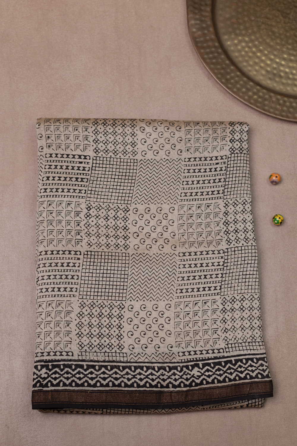 Sarees - Matkstus 