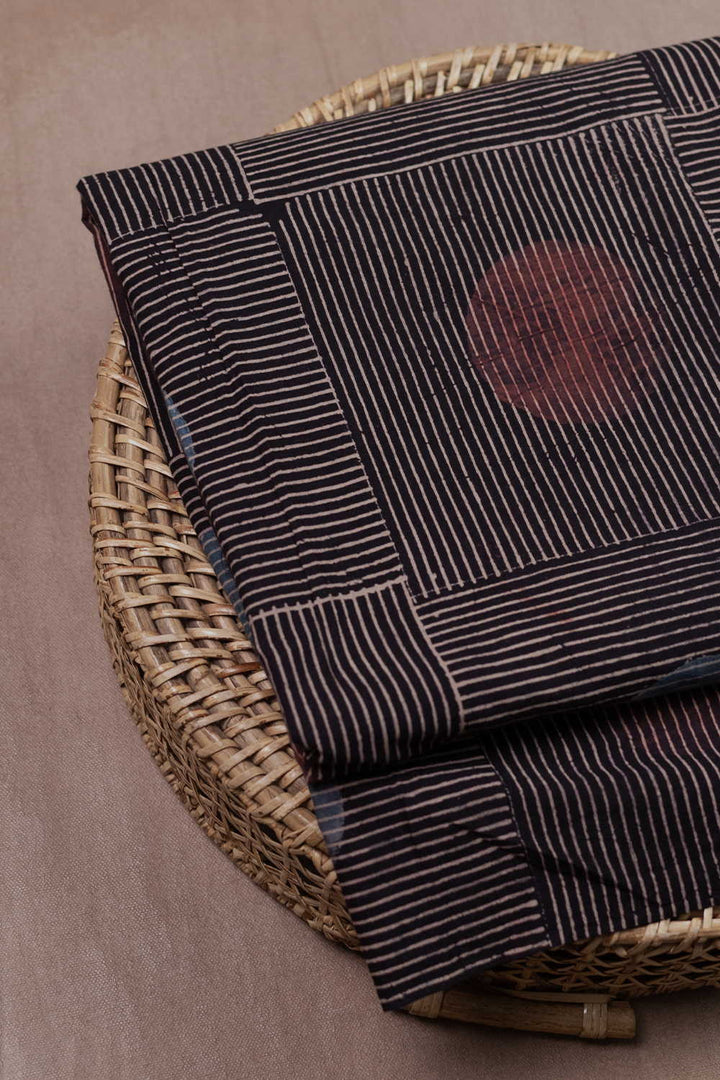 Ajrak Fabrics - Matkatus 