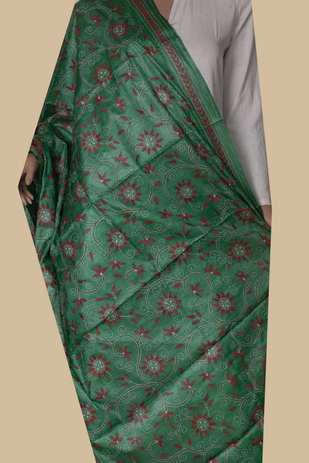 Kantha Silk Dupatta - Matkatus 