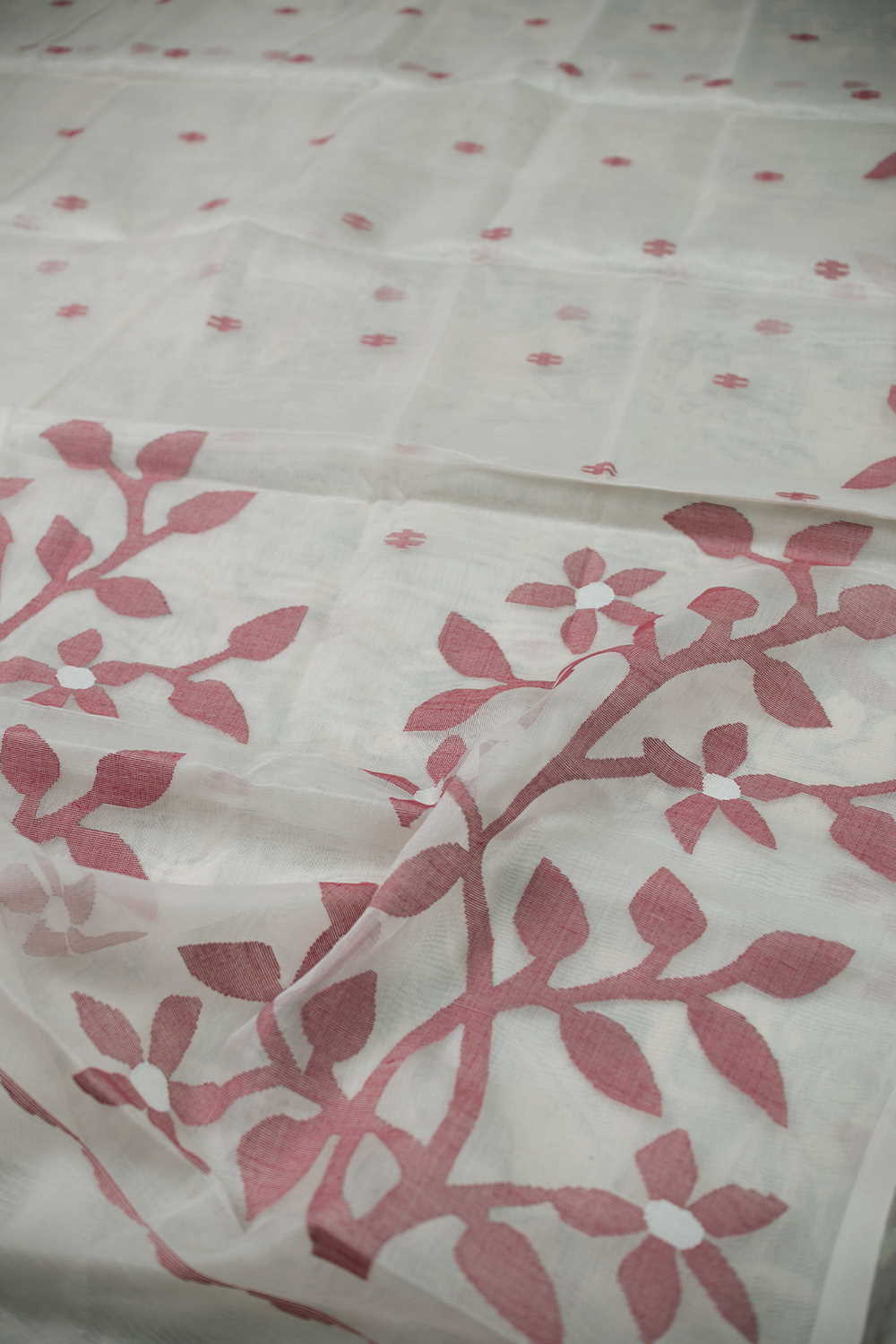 Sarees - Matkatus 