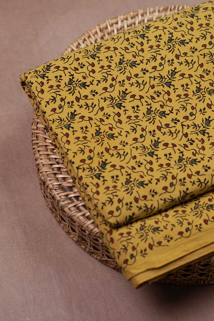 Ajrak Fabric - Matkatus 