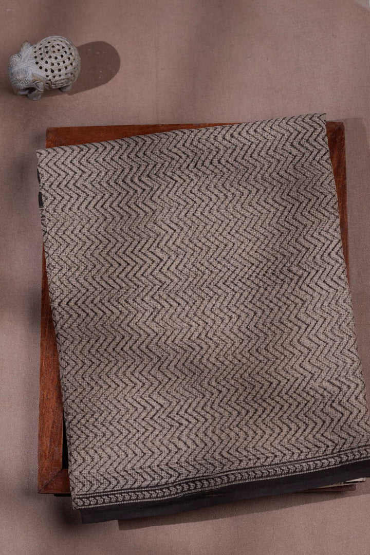 Sarees - Matkatus 