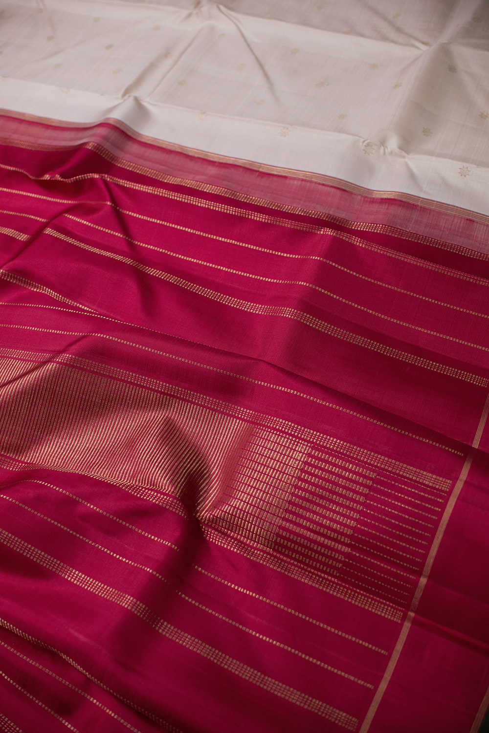 Sarees - Matkatus 