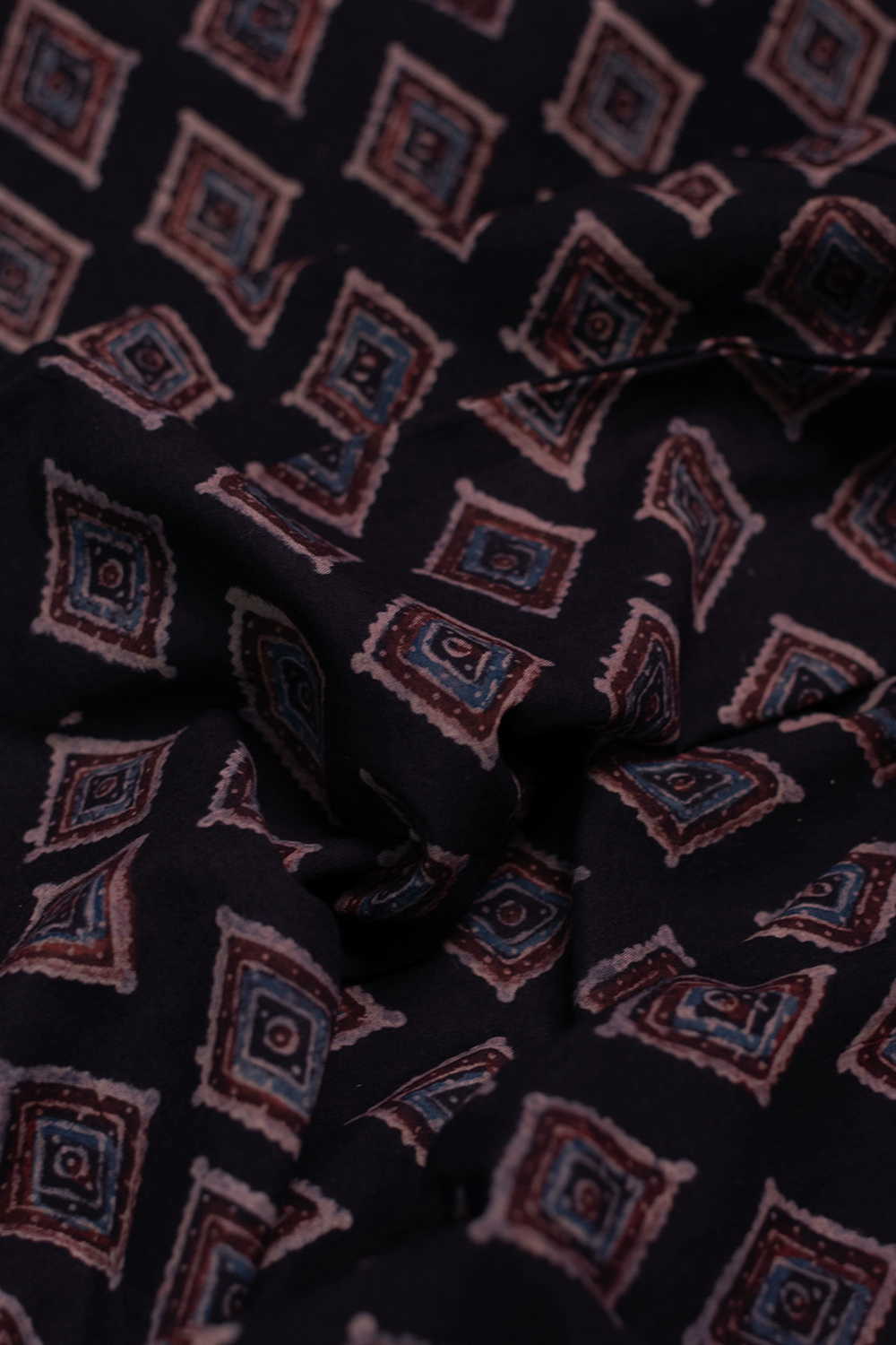Block Printed Fabric - Matkatus 