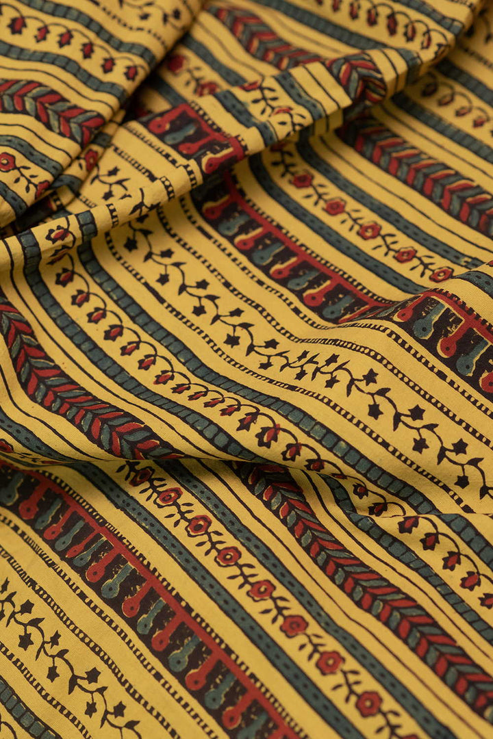 Block Printed Fabric - Matkatus 