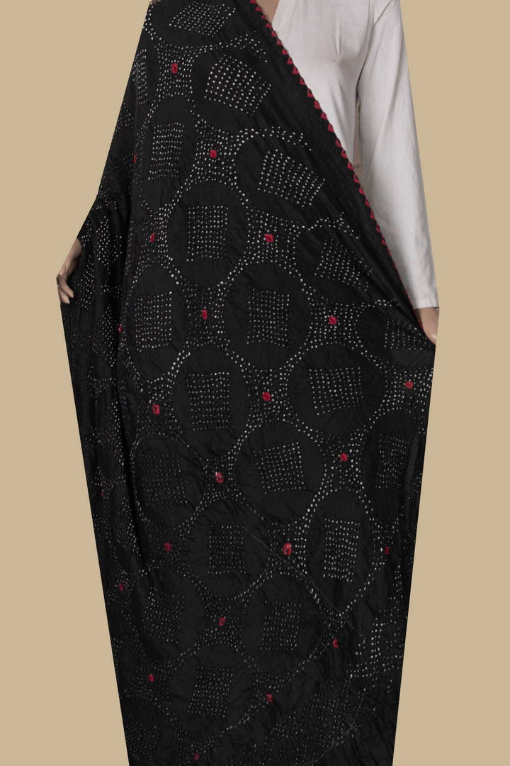 Bandhani Dupattas - Matkatus 