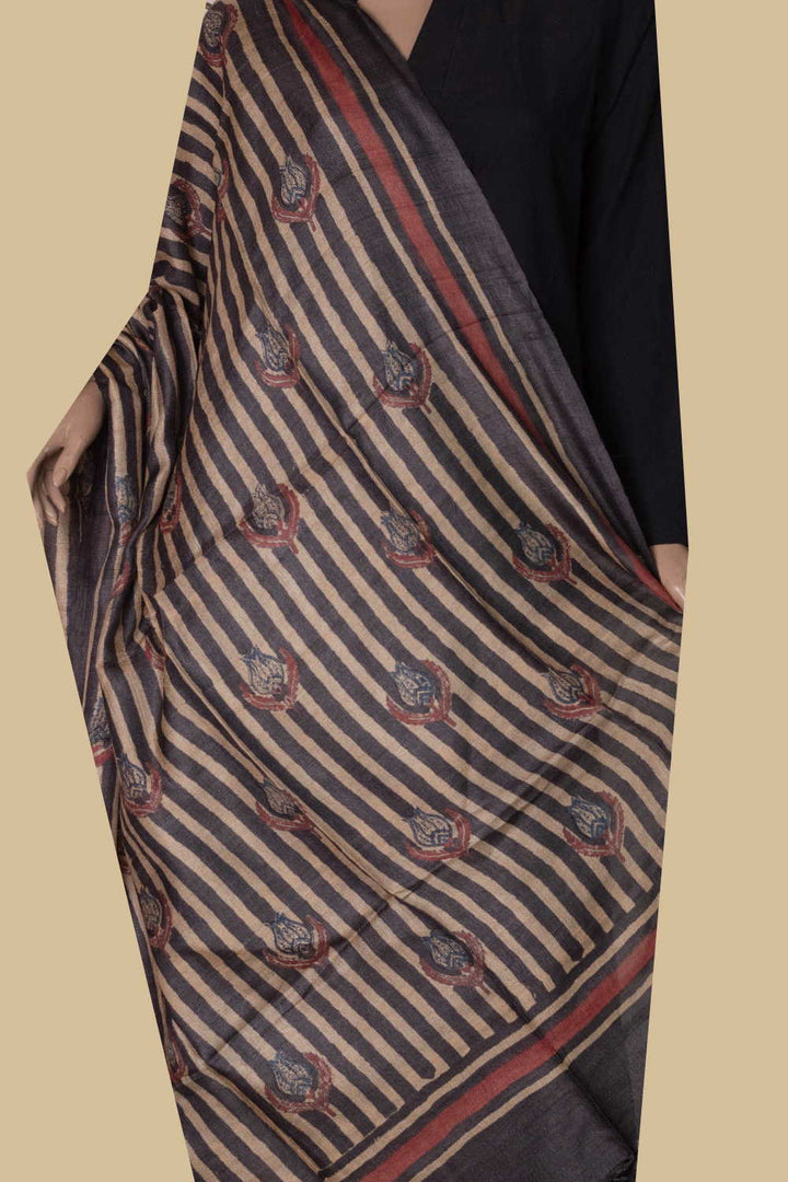 Tussar Silk Dupatta - Matkatus 