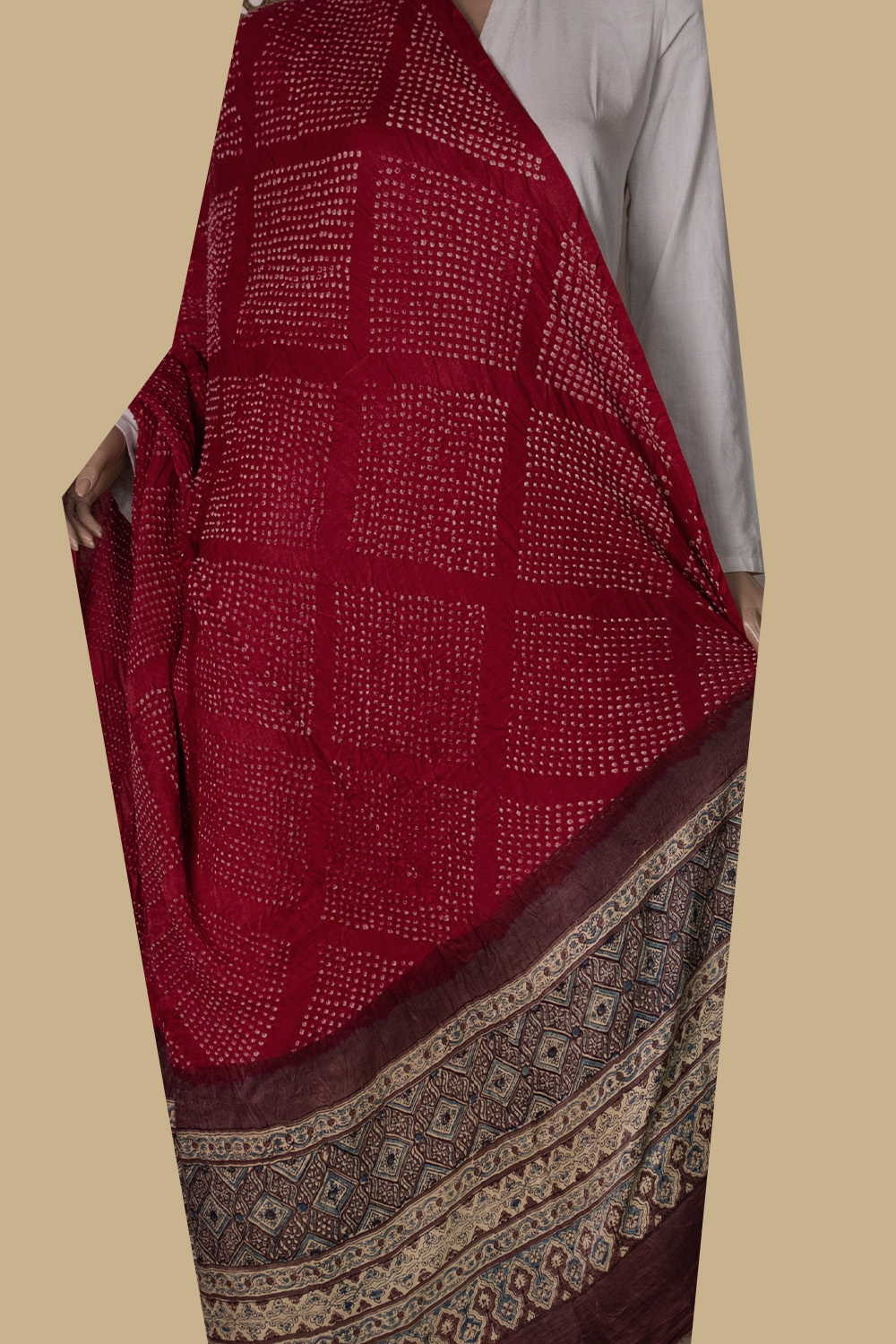 Bandhani Dupattas - Matkatus 