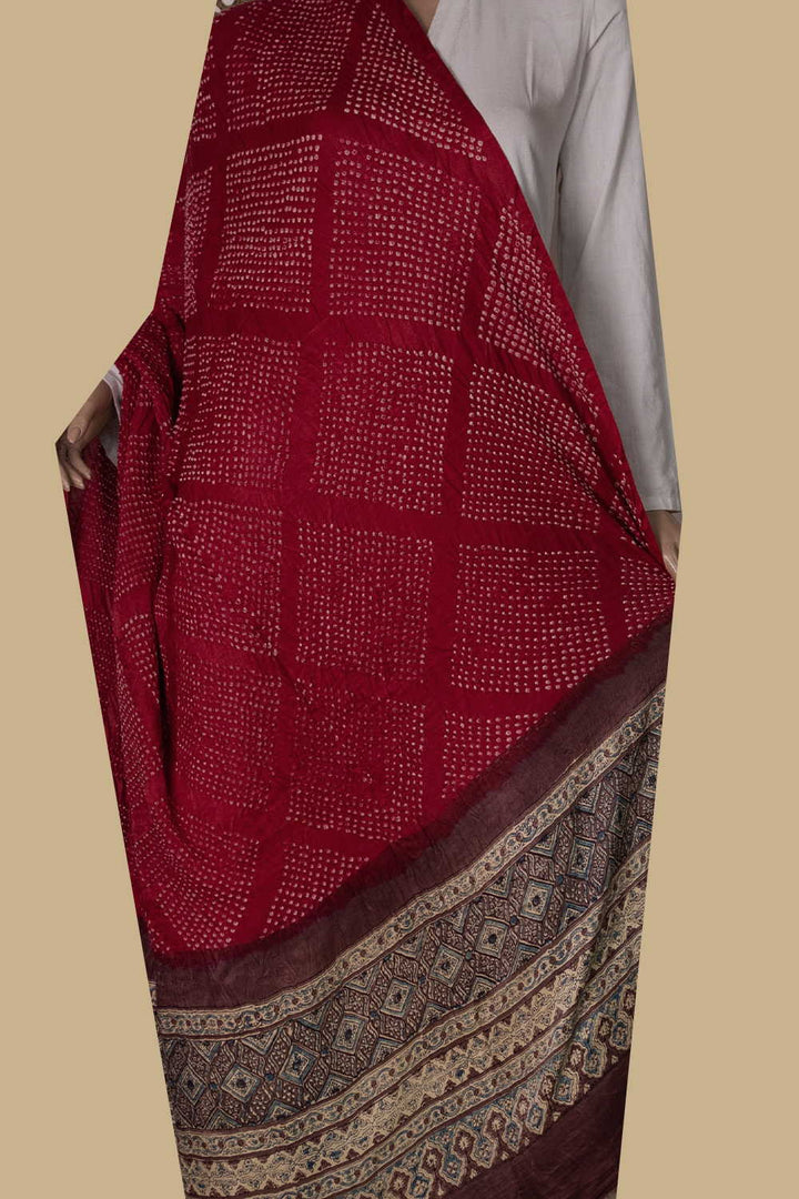 Bandhani Dupattas - Matkatus 