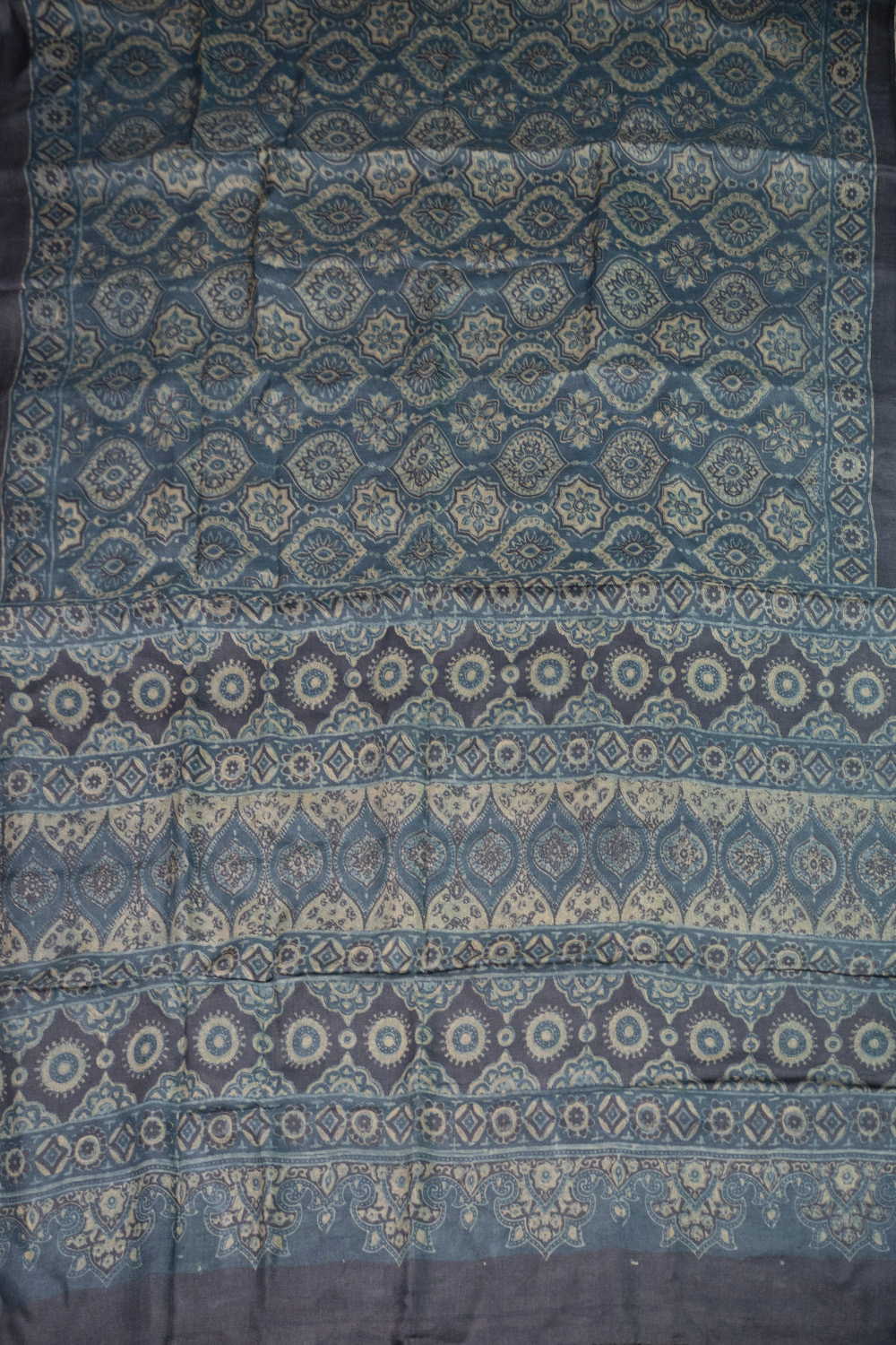 Sarees - Matkatus