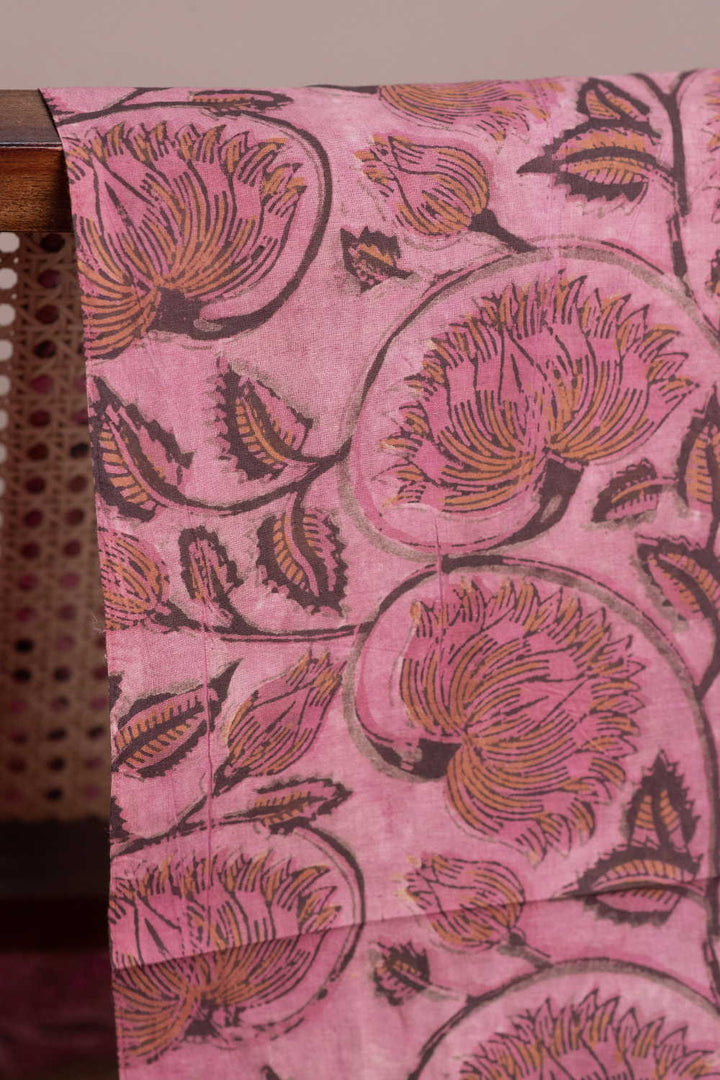 Block printed fabrics - Matkatus 