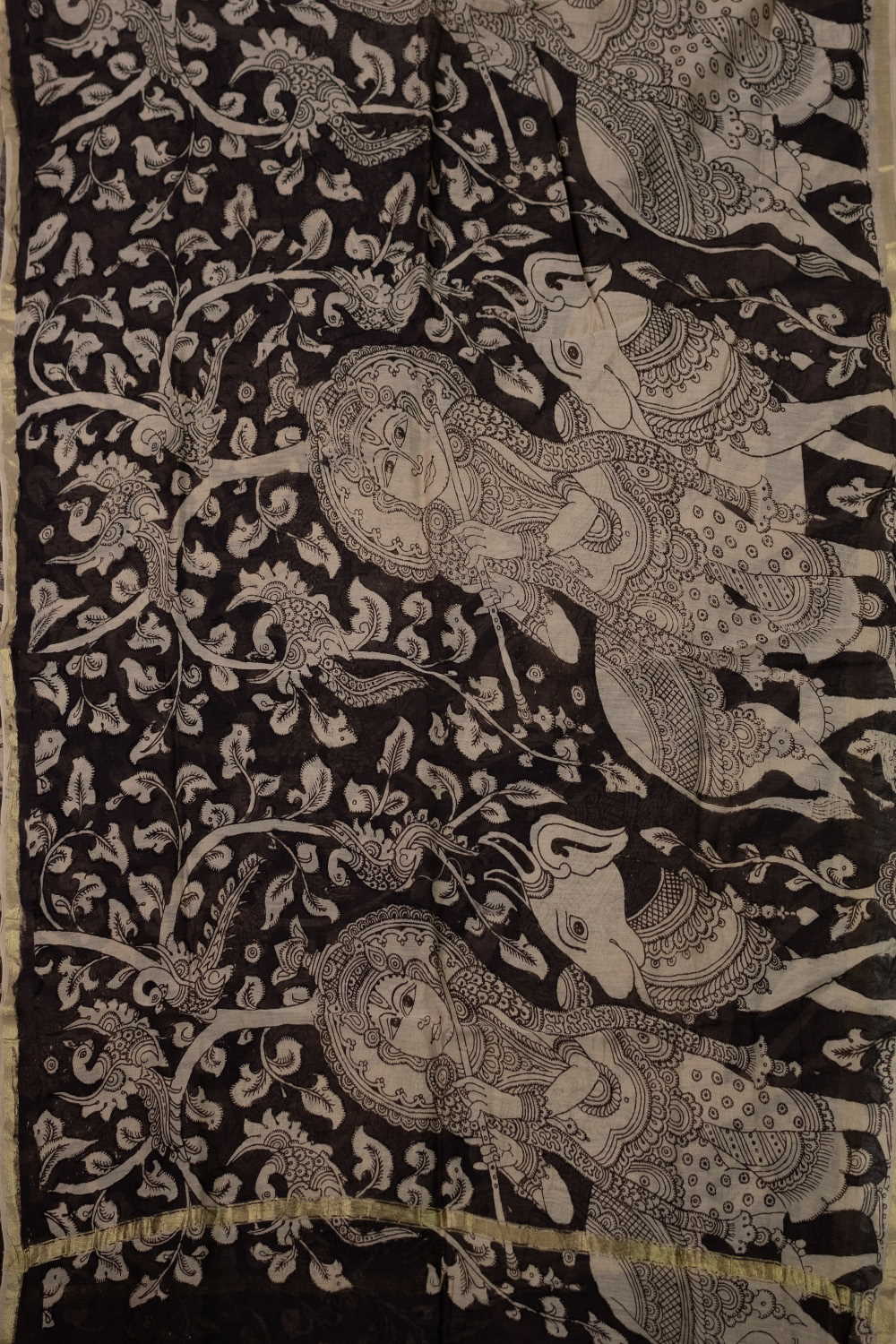 Hand Painted Dupatta - Matkatus