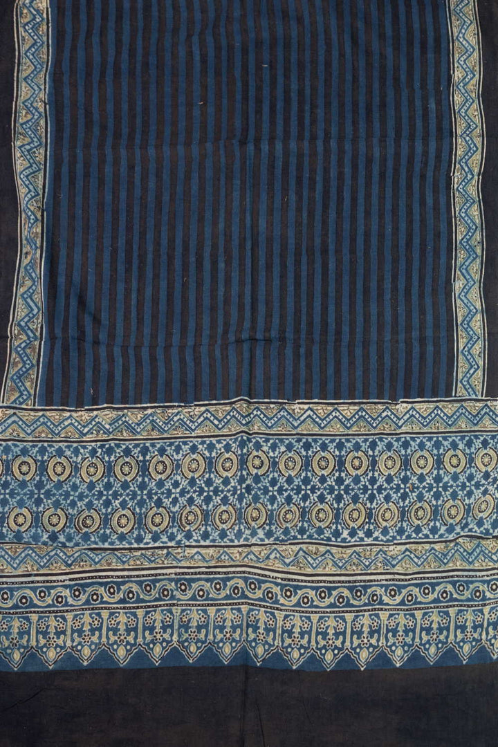 Top & Dupatta - Matkatus 