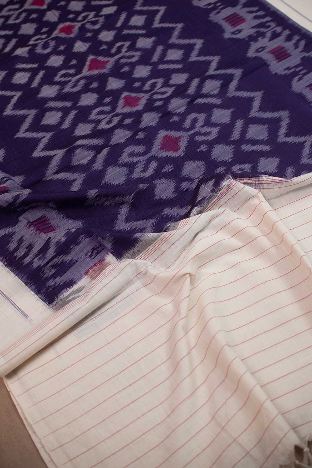Ikat Cotton Dupatta - Matkatus