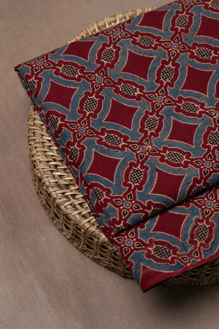 Block Printed Fabric - Matkatus 