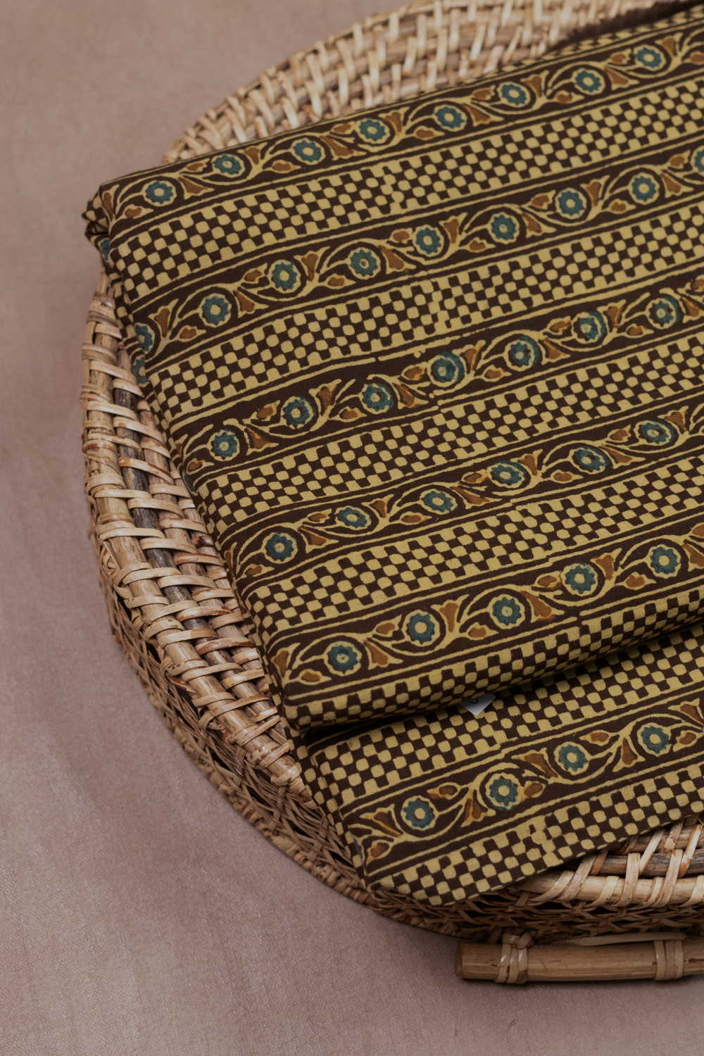 Ajrak Fabrics- Matkatus 