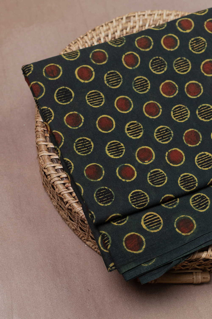 Ajrak Fabric - Matkatus 